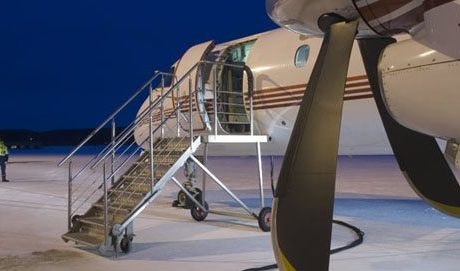 Norska flygjätten omorganiserar