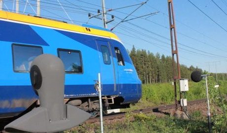 Tågtrafik med smörja i spåren