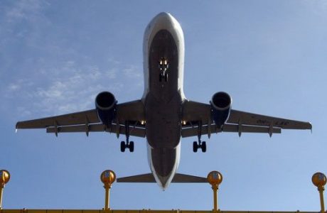 En miljon fler resenärer med flyget