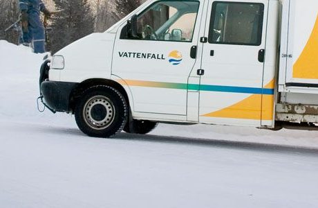 KLART: Vattenfall säljer elnätet