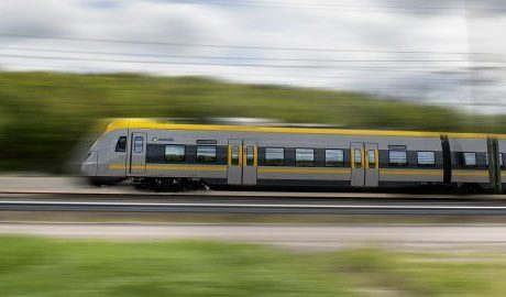 Nu rullar nya tåg på Kungsbackapendeln