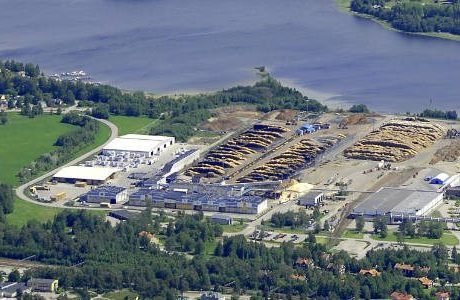 Holmen investerar i sågverk