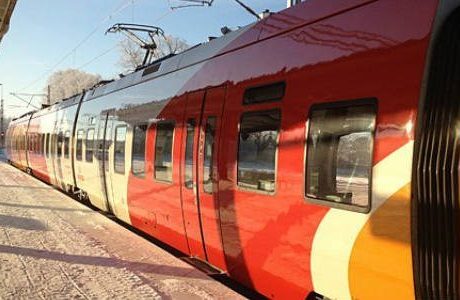 Arriva får behålla Östgötapendelen