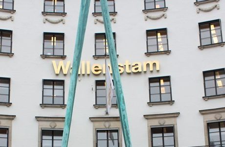 Wallenstam säljer för 700 Mkr