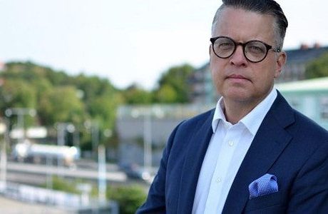 Toppjurist ska hjälpa byggbolaget