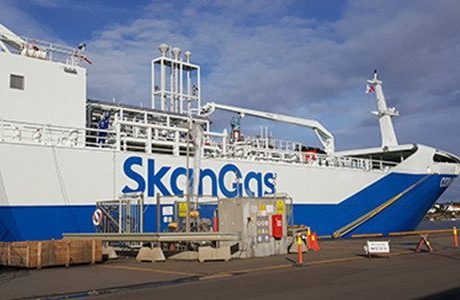 Europas första byggda LNG-bunkerfartygs jungfruresa