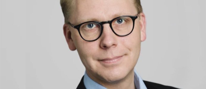 KRistoffer Tamsons (M).