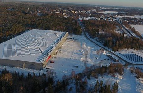 Sveriges största solcellsanläggning på tak