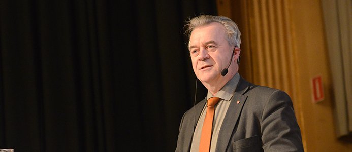 Sven-Erik Bucht talar