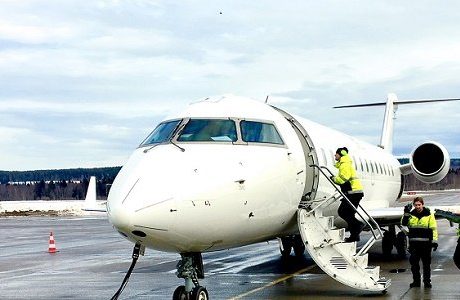 Flygbolag ansöker om konkurs