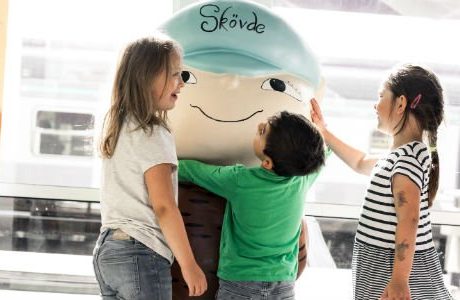 Alfons Åberg nyinflyttad på Skövde Centralstation
