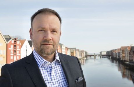 Världens största LBG fabrik i drift