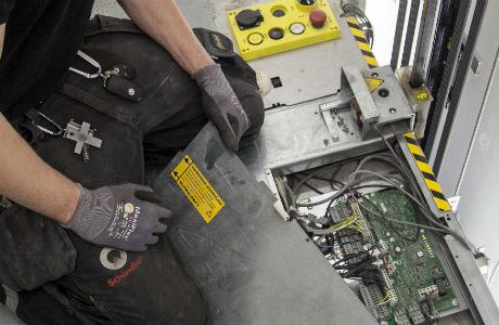 Säkerhet och tillgänglighet  - därför behövs ett öronmärkt hisstöd