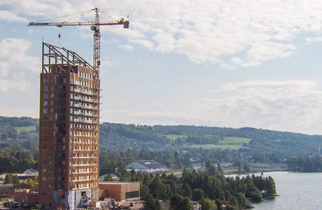 Världens högsta träbyggnad färdigställd i Norge