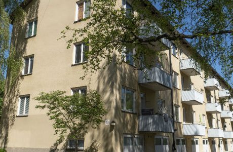Ägaren avyttrar för halv miljard