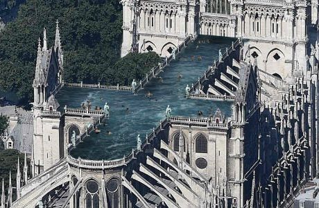 Svensk arkitektbyrå: Gör Notre-Dame till pool