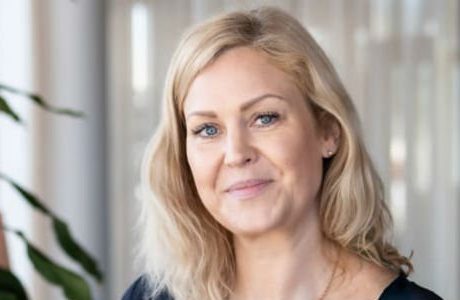 Hon ska leda de största projekten