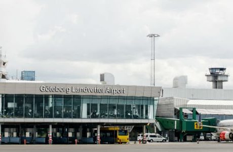 Bioflygbränsle tankas i Göteborg
