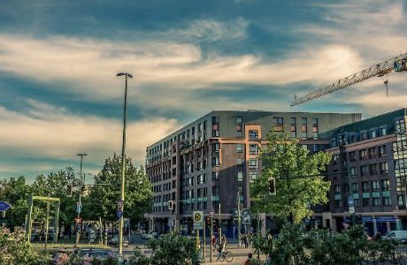 Möjligt med frysta hyror i bostadsbristens Berlin
