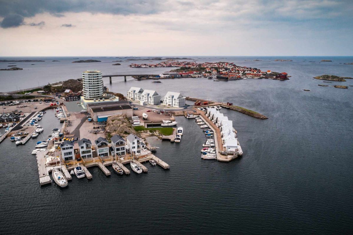Peab köper havsmark på Tjörn
