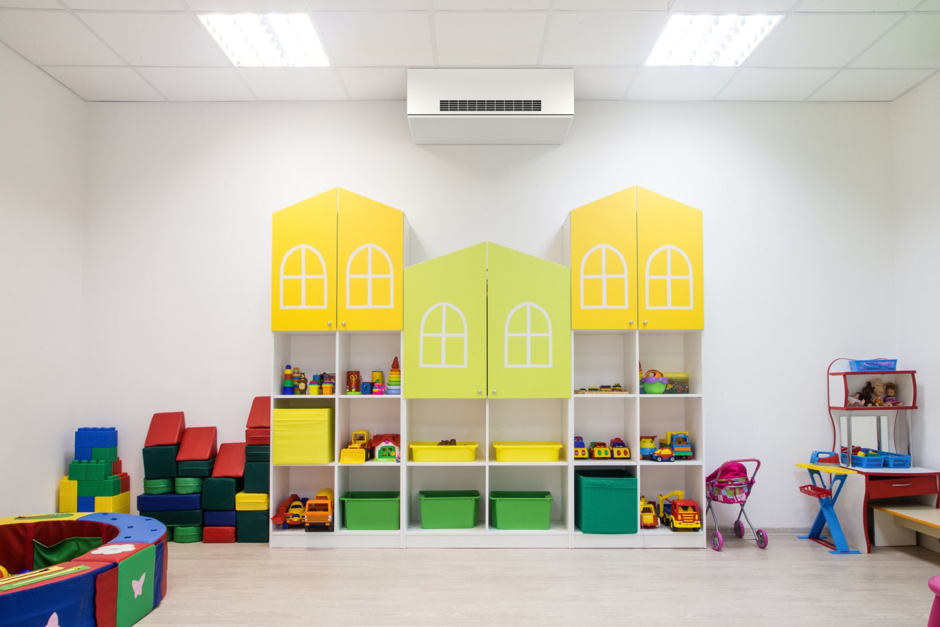Airmaster erbjuder decentraliserade ventilationslösningar för hälsosamma inomhusmiljöer. På så sätt får elever och dagisbarn bästa möjliga förutsättningar i skolan. Bild: Airmaster