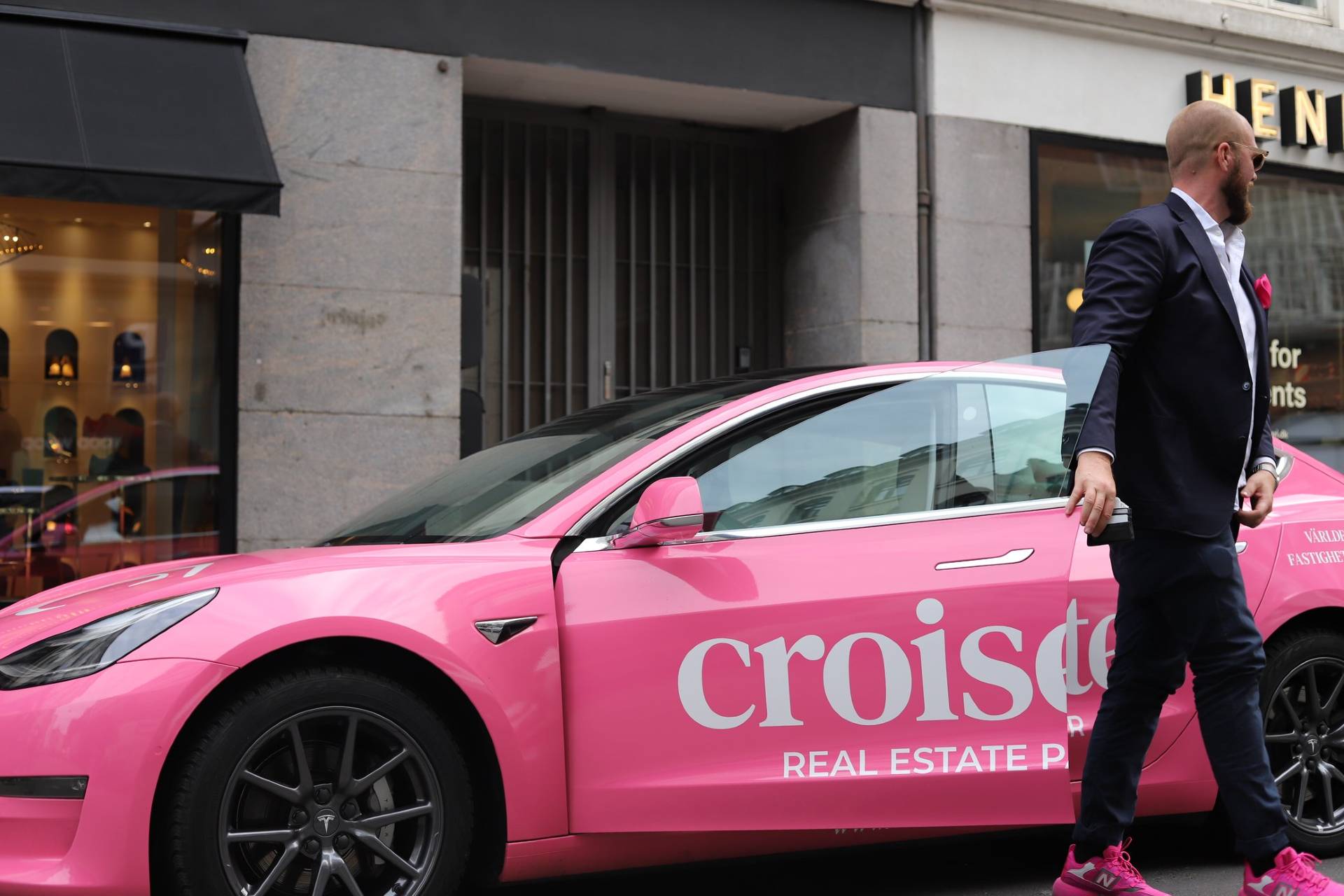 Croisette öppnar fyra mäklarkontor