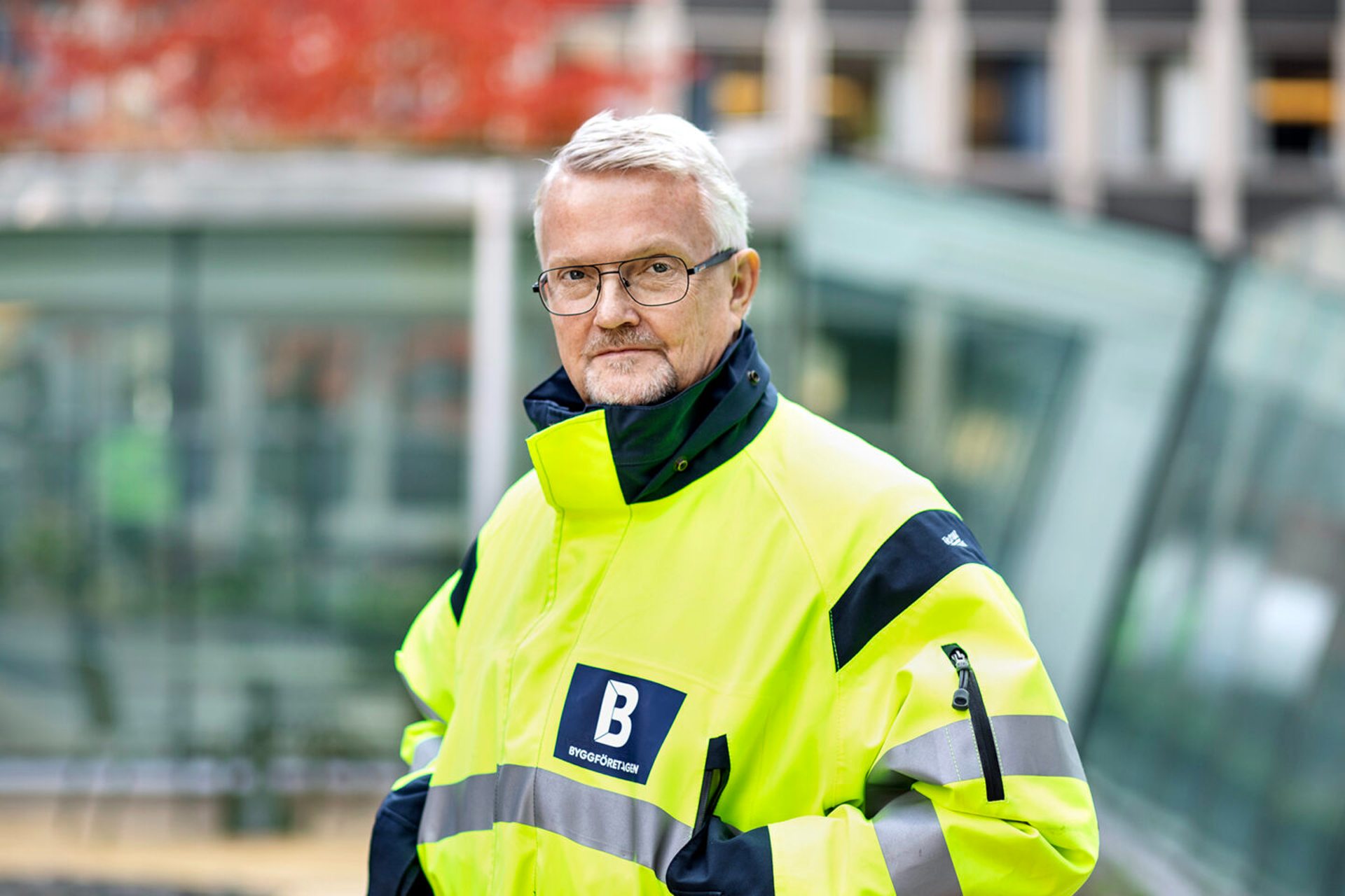 Byggföretagen stämmer motparten Byggnads