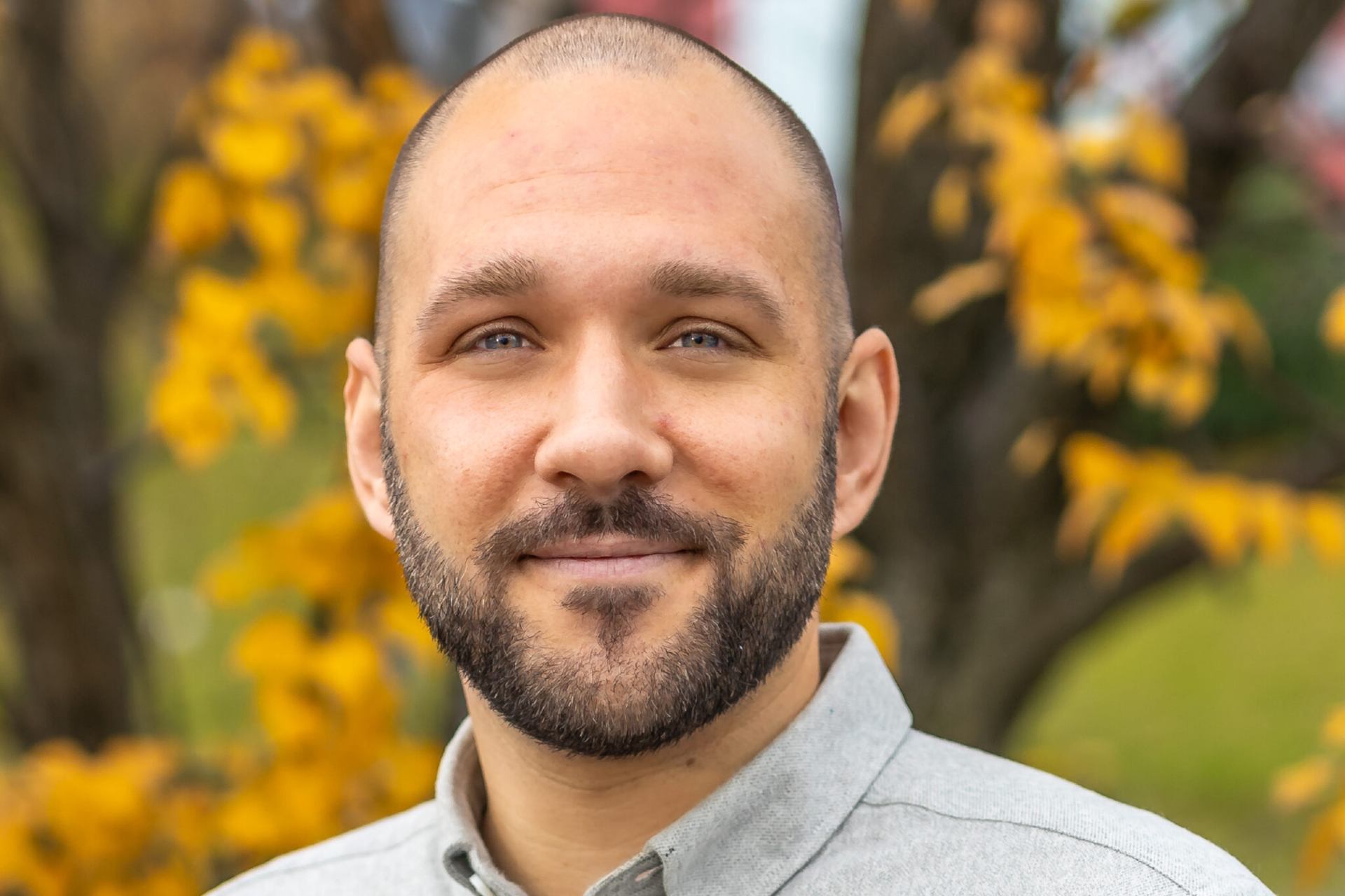 Här är bygg-VD:n som bara är 32 år