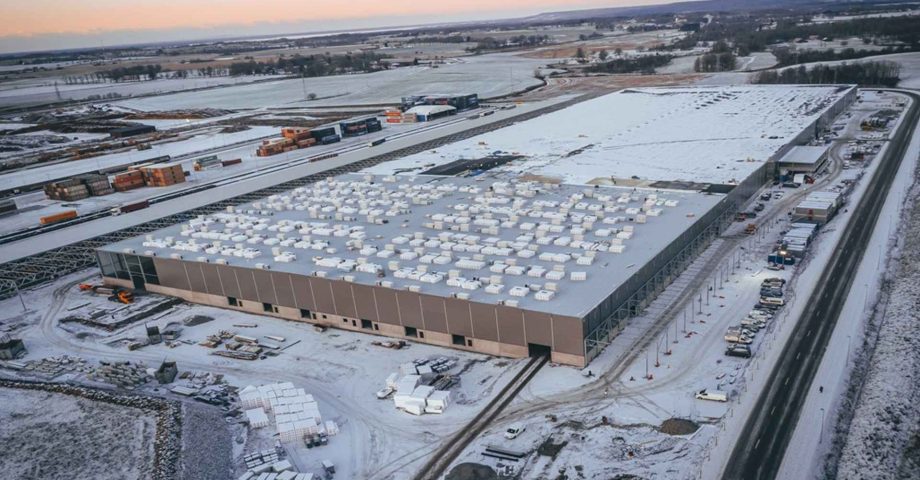 Jula Logistics bygger jätteterminal – satsar på grön logistik Logo