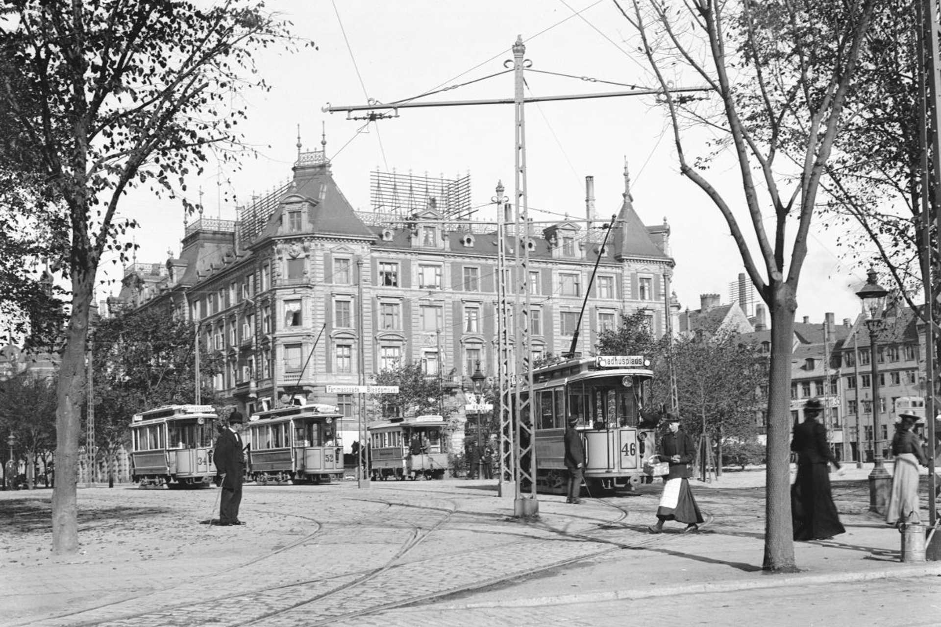 Rådhuspladsen Helmerhus 1901. Foto: Fritz Theodor Benzen. Bildkälla: Københavns Museum.