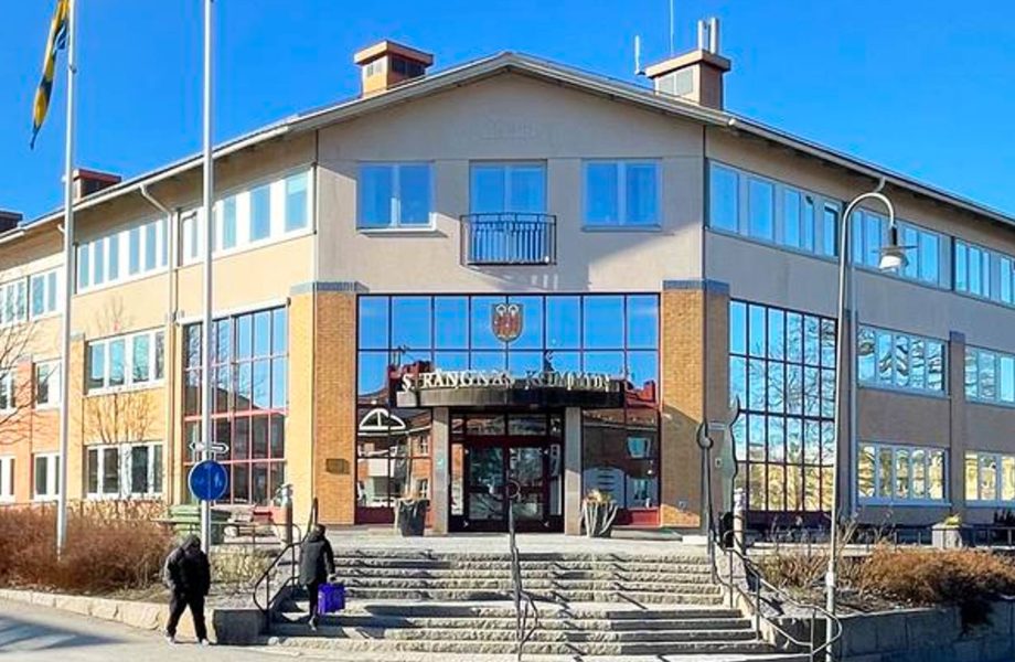 Peab moderniserar kommunhus