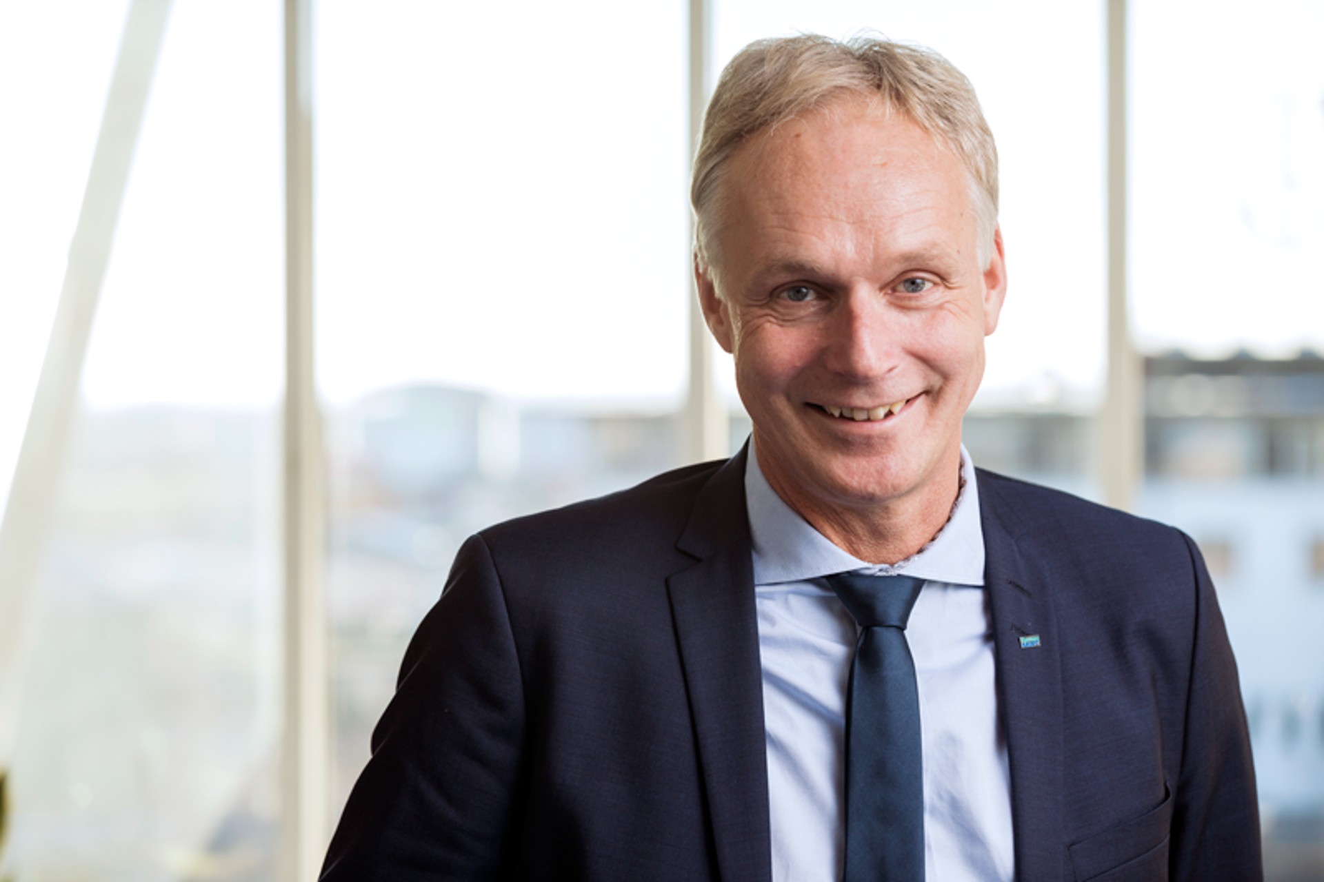 Kraftjättens vd lämnar