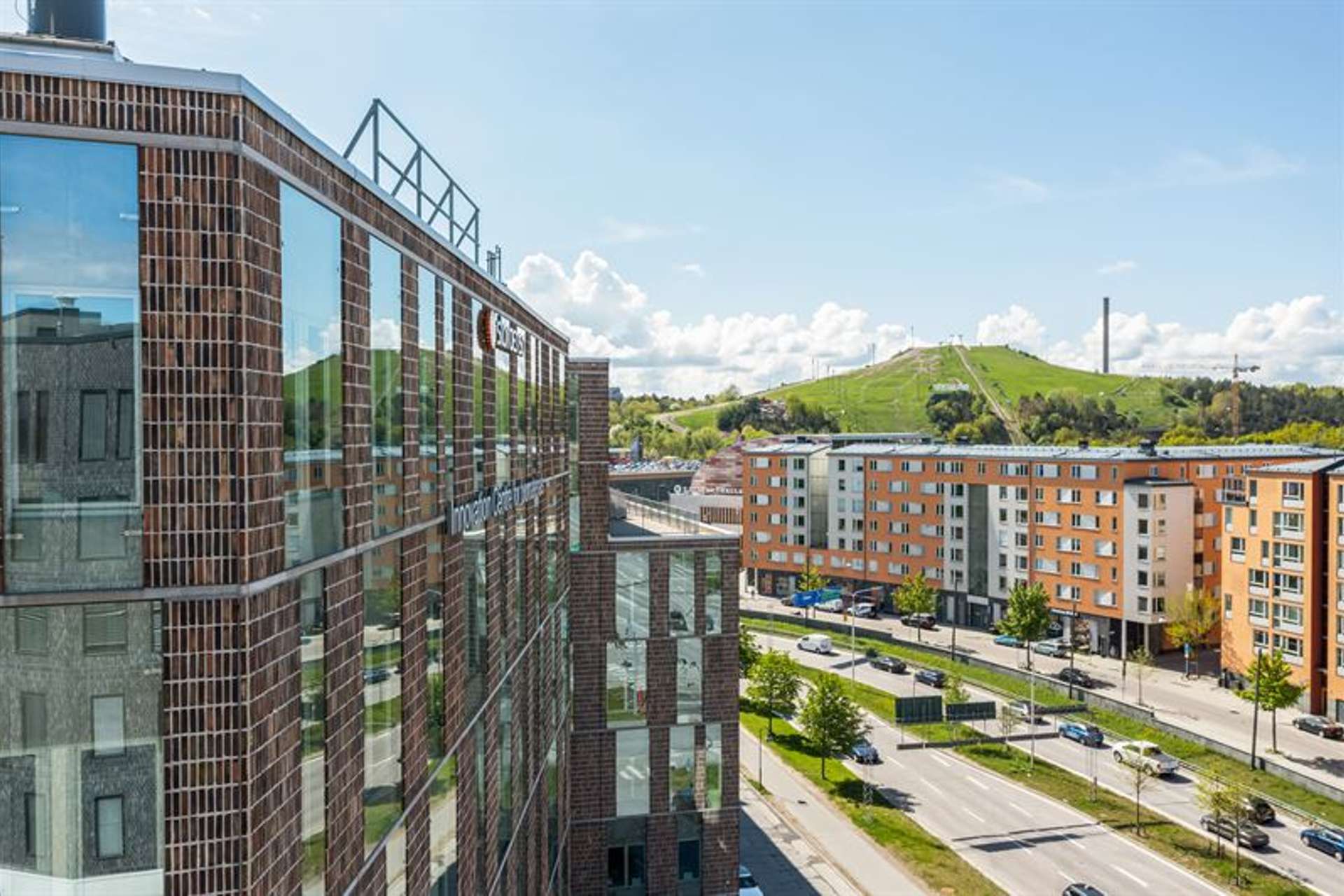 Atrium Ljungberg hyr ut i Sickla