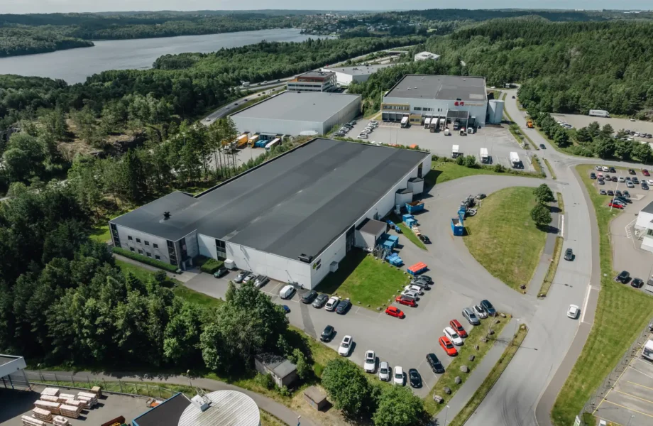 Logistri köper för 113 miljoner
