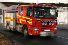 Kraftig brand vid jättebygget