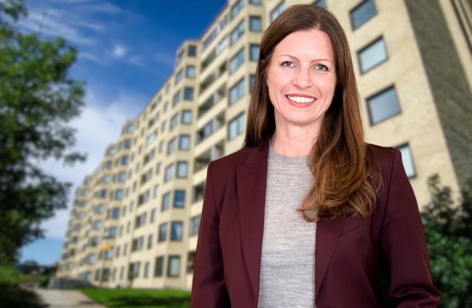 Fastighetsjätten norpar toppchef från Skanska