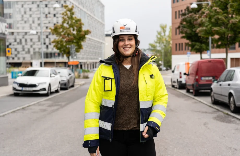 Byggelement plockar in ny projektledare