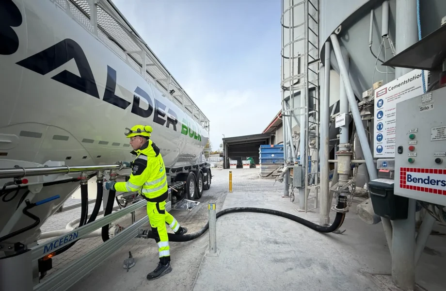De är först i Sverige med historisk cement