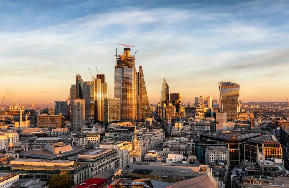 Kina får bygga mega-ambassad i London