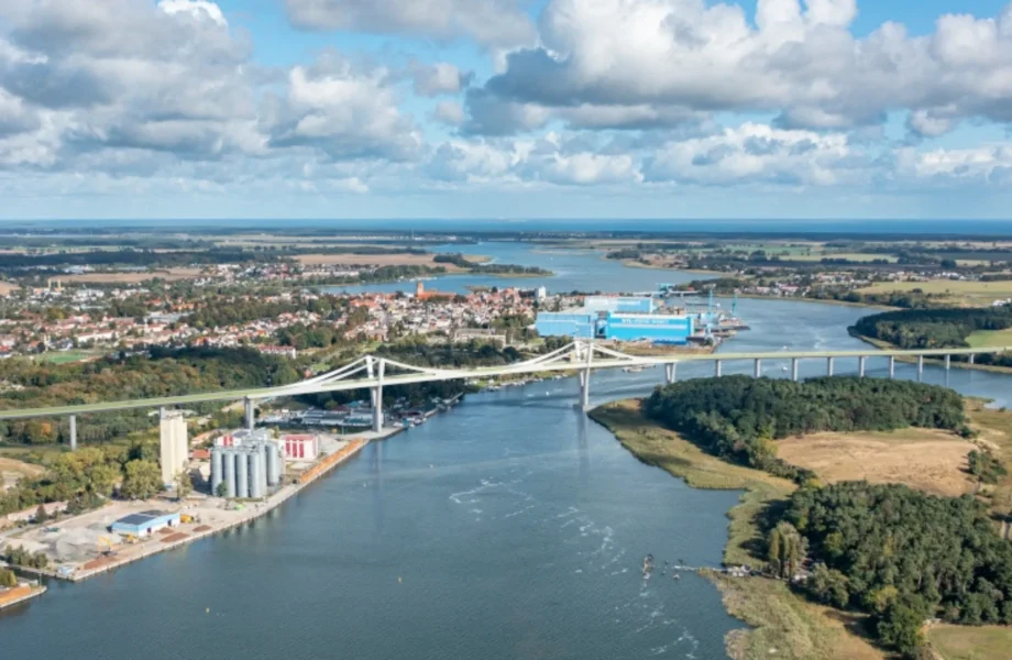 Jätten bygger tre broar och tunnel för miljarder