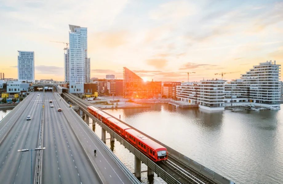 Utökar jätteprojektet med två broar