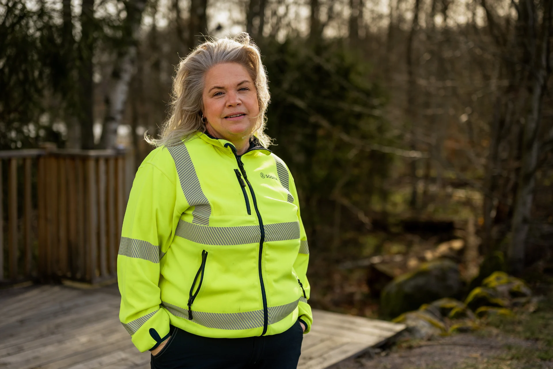Stora försäljningen räddade jätteförlust
