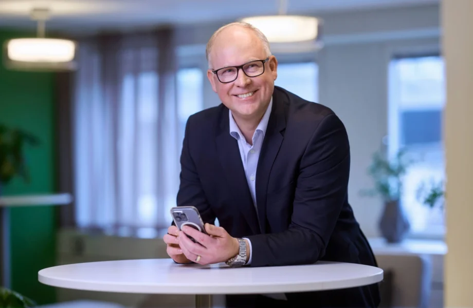 Assemblin vinner stororder för datacenter i Stockholm