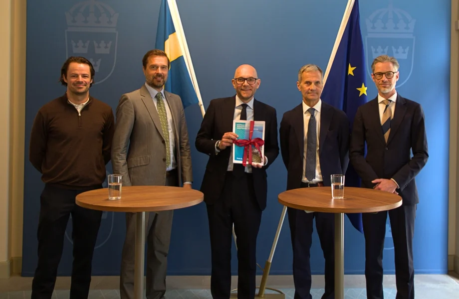 De ansöker om att bygga ny kärnkraft i landet