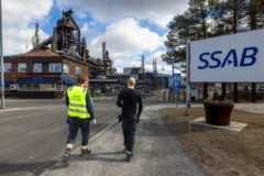 Jätten blåst på bostäder - efter starka protester