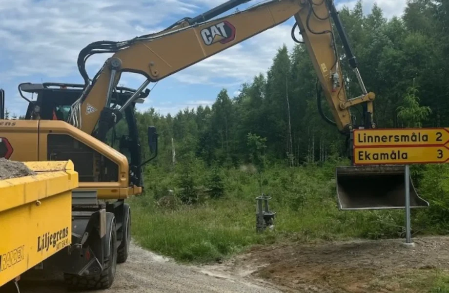 Peab förlänger tre avtal på ett bräde