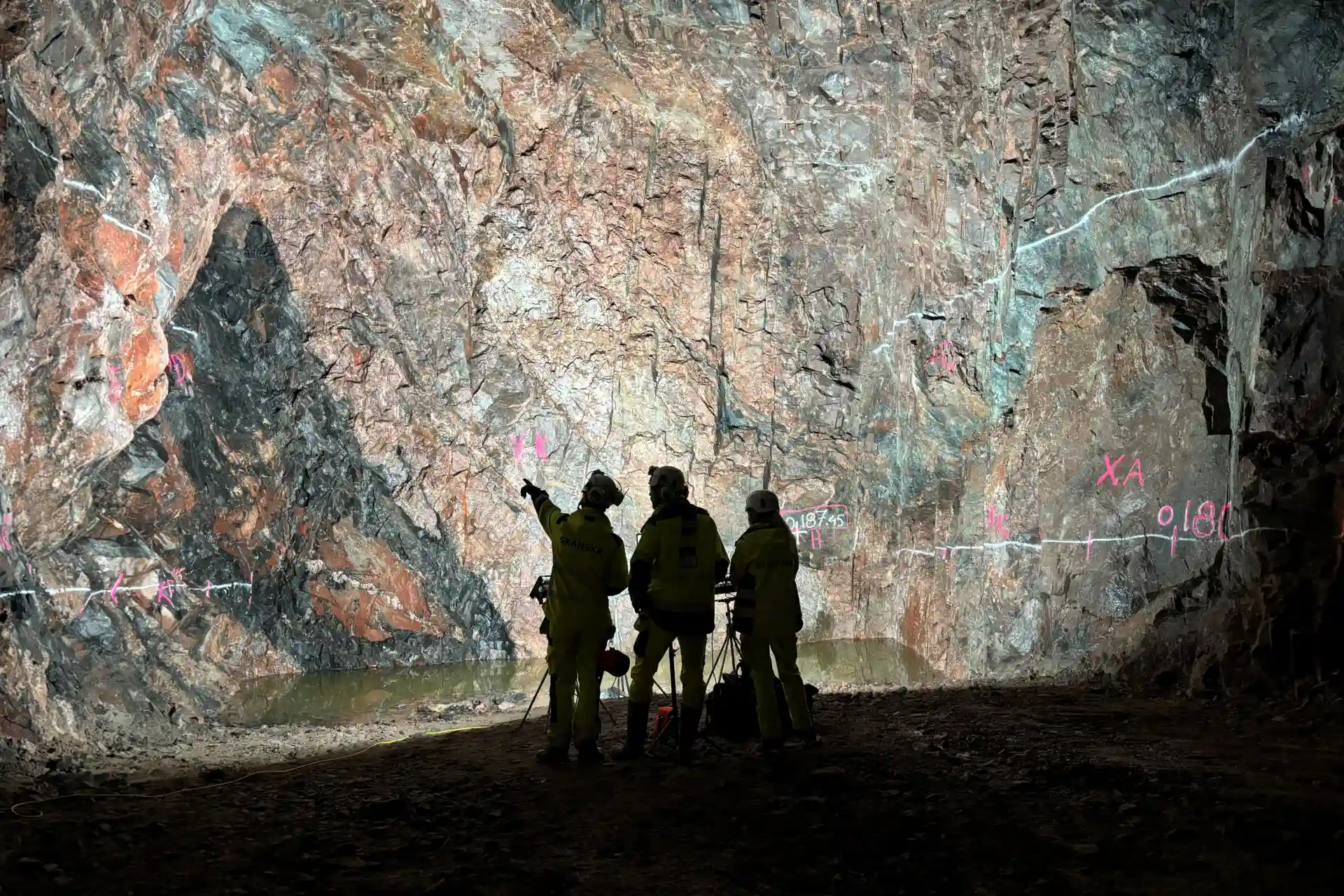 Skanska bygger förvar för radioaktivt avfall