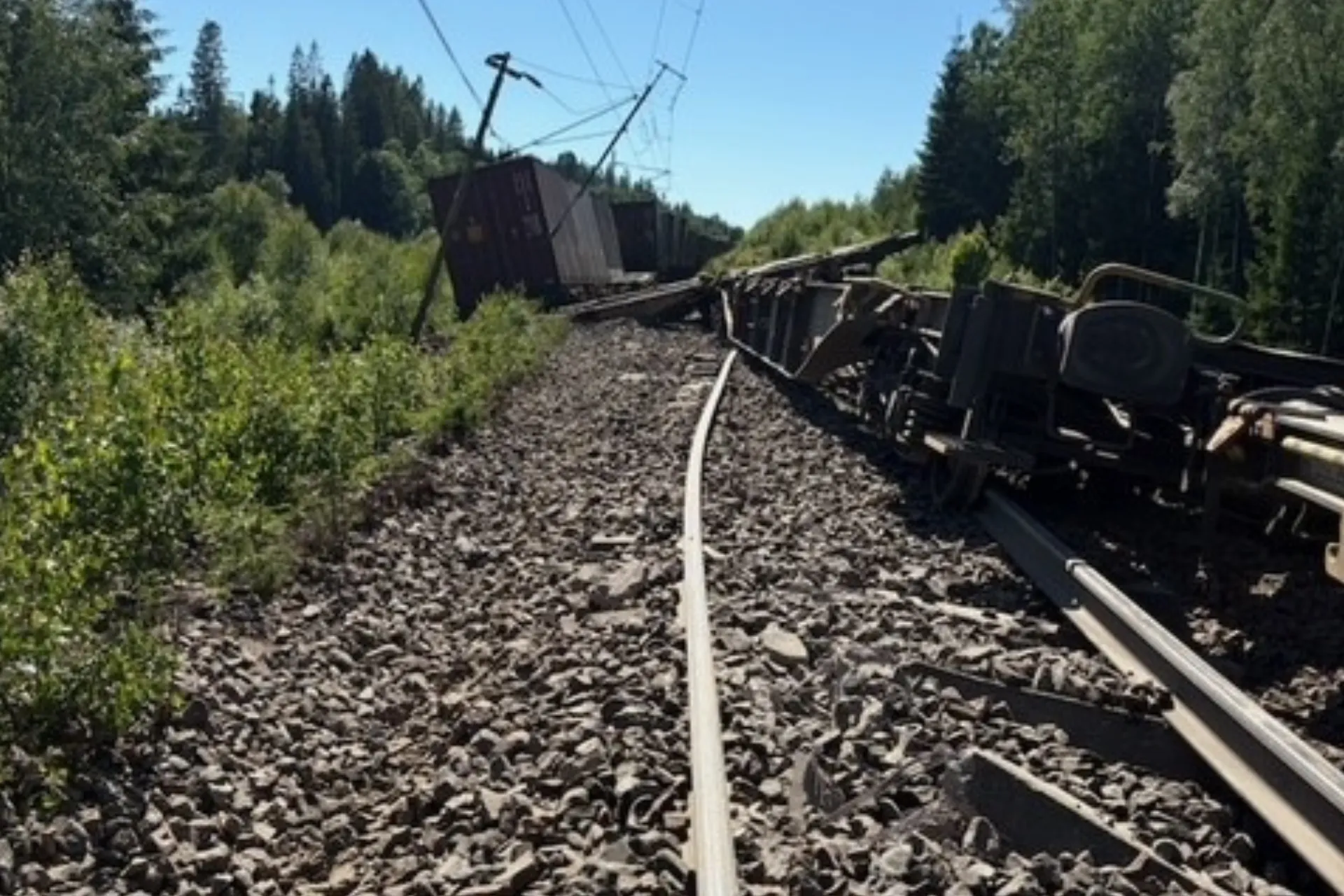 Arbetade dygnet runt efter svåra urspårningen