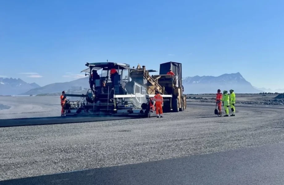 Ett av de största infraprojekten lyfter
