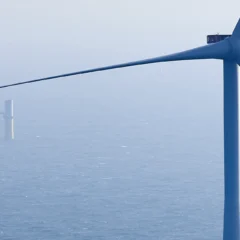 Två vindkraftsprojekt i hamn